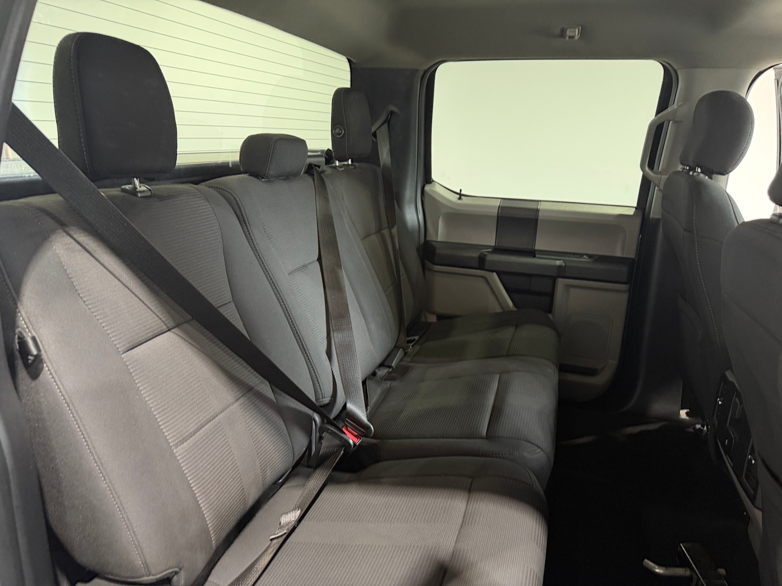 Thumbnail: 2018 Ford Econoline - 6