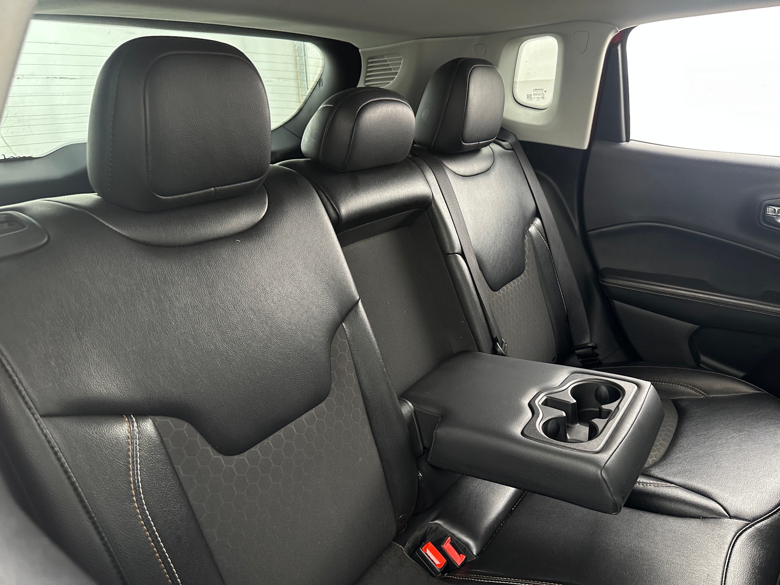 Thumbnail: 2020 Jeep Compass - 6