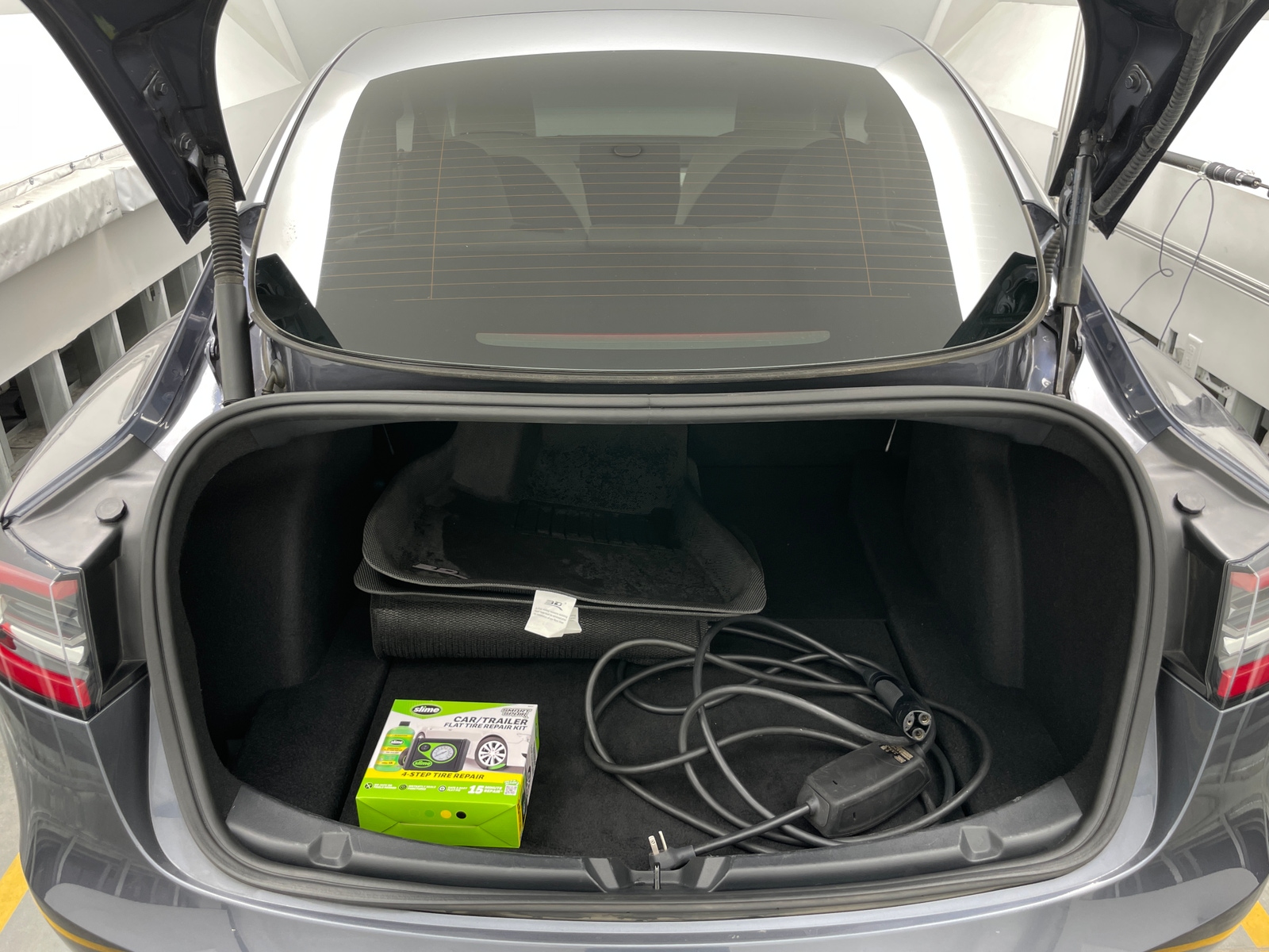 Thumbnail: 2023 Tesla Model 3 - 5