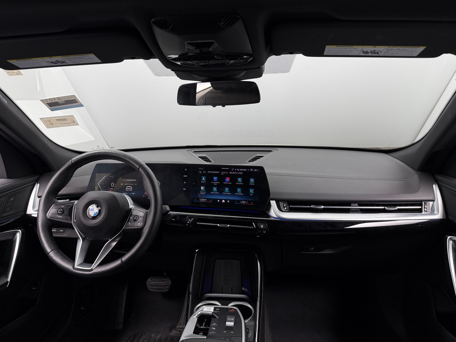 Thumbnail: 2025 BMW X2 - 2
