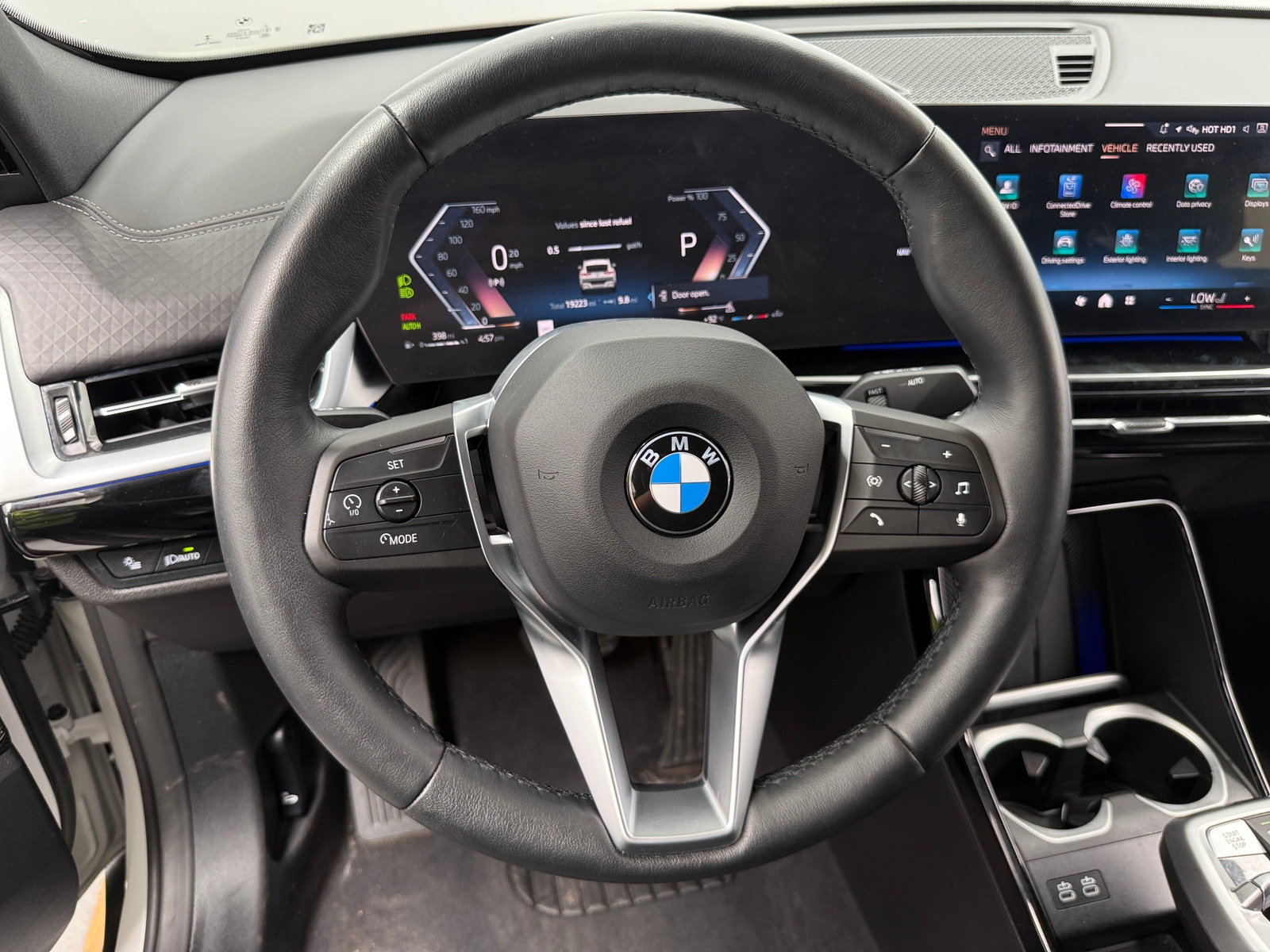 Thumbnail: 2025 BMW X2 - 4