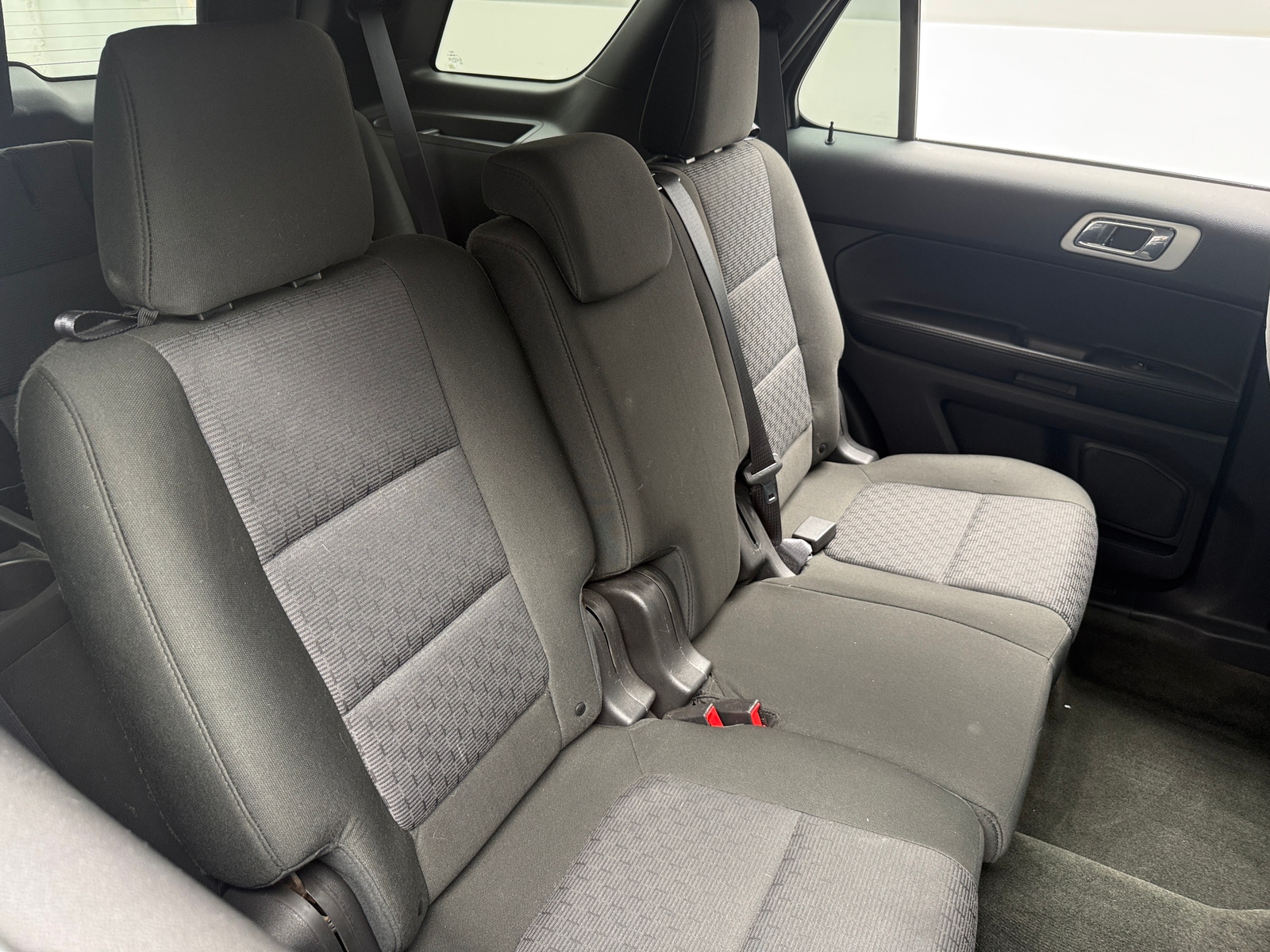 Thumbnail: 2015 Ford Explorer - 6