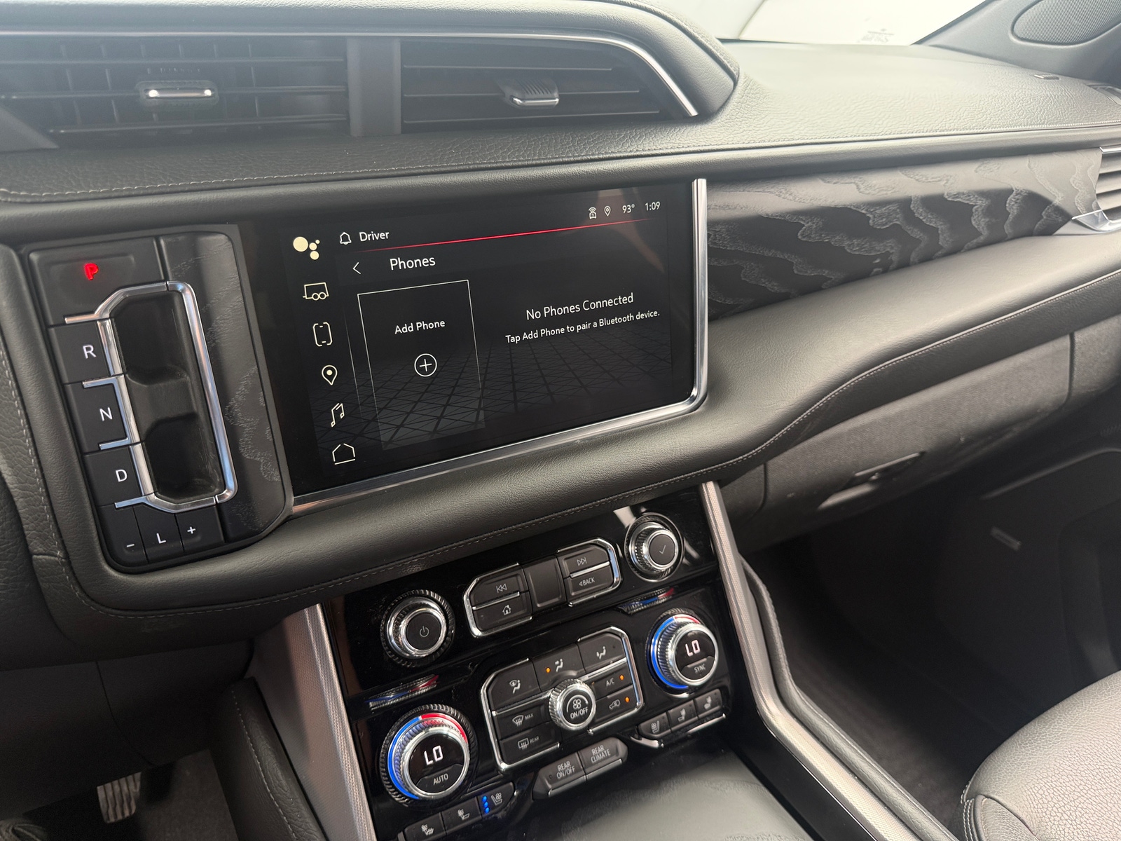 Thumbnail: 2022 GMC Yukon XL - 3
