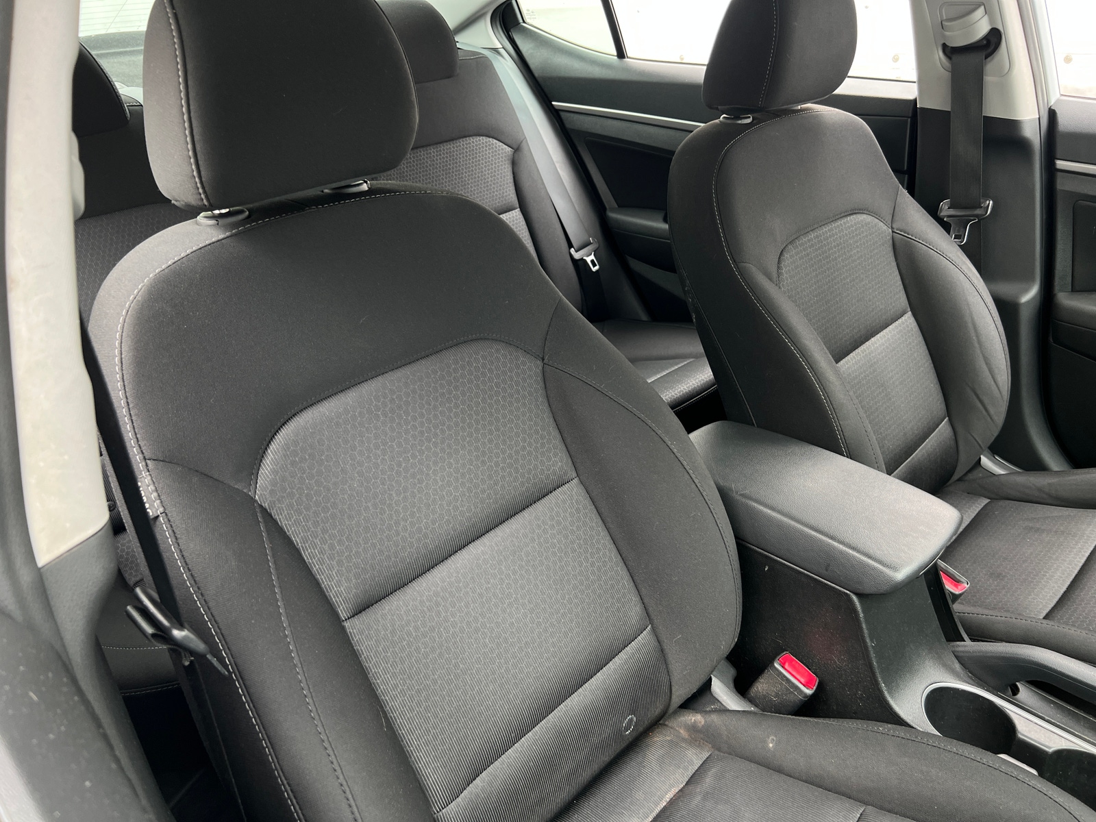 Thumbnail: 2018 Hyundai Elantra - 2