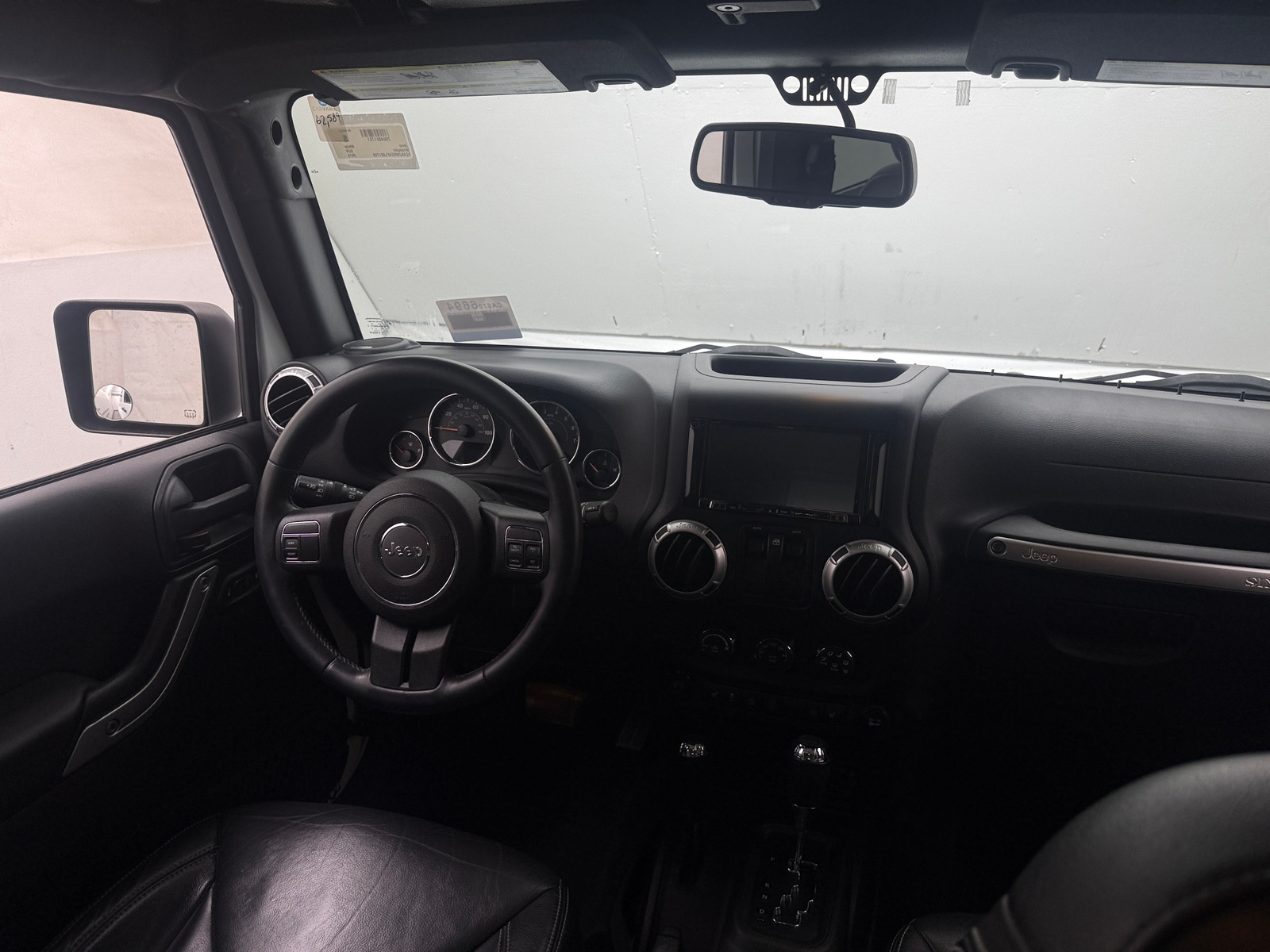 Thumbnail: 2015 Jeep Wrangler - 3