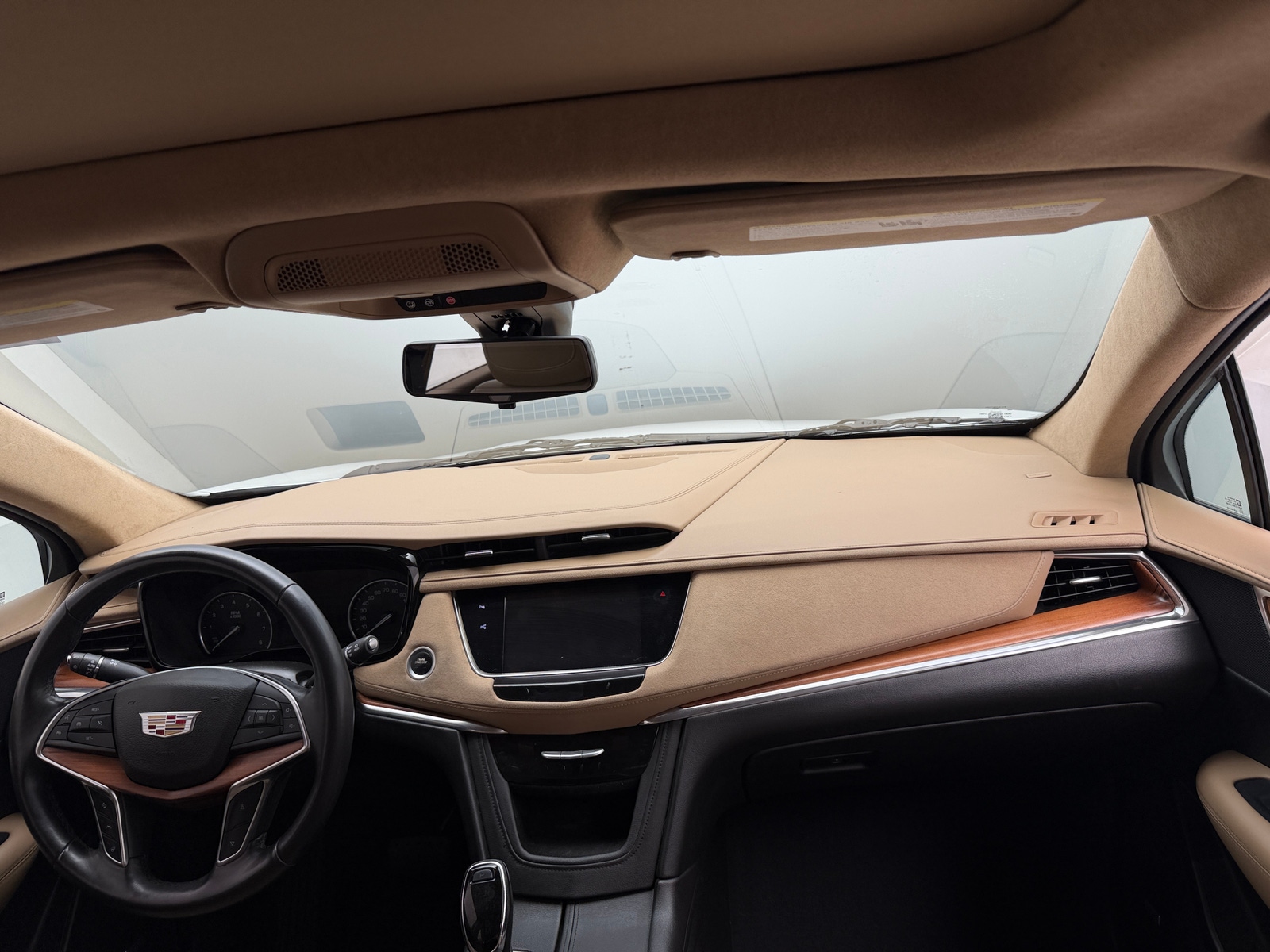 Thumbnail: 2017 Cadillac XT5 - 2
