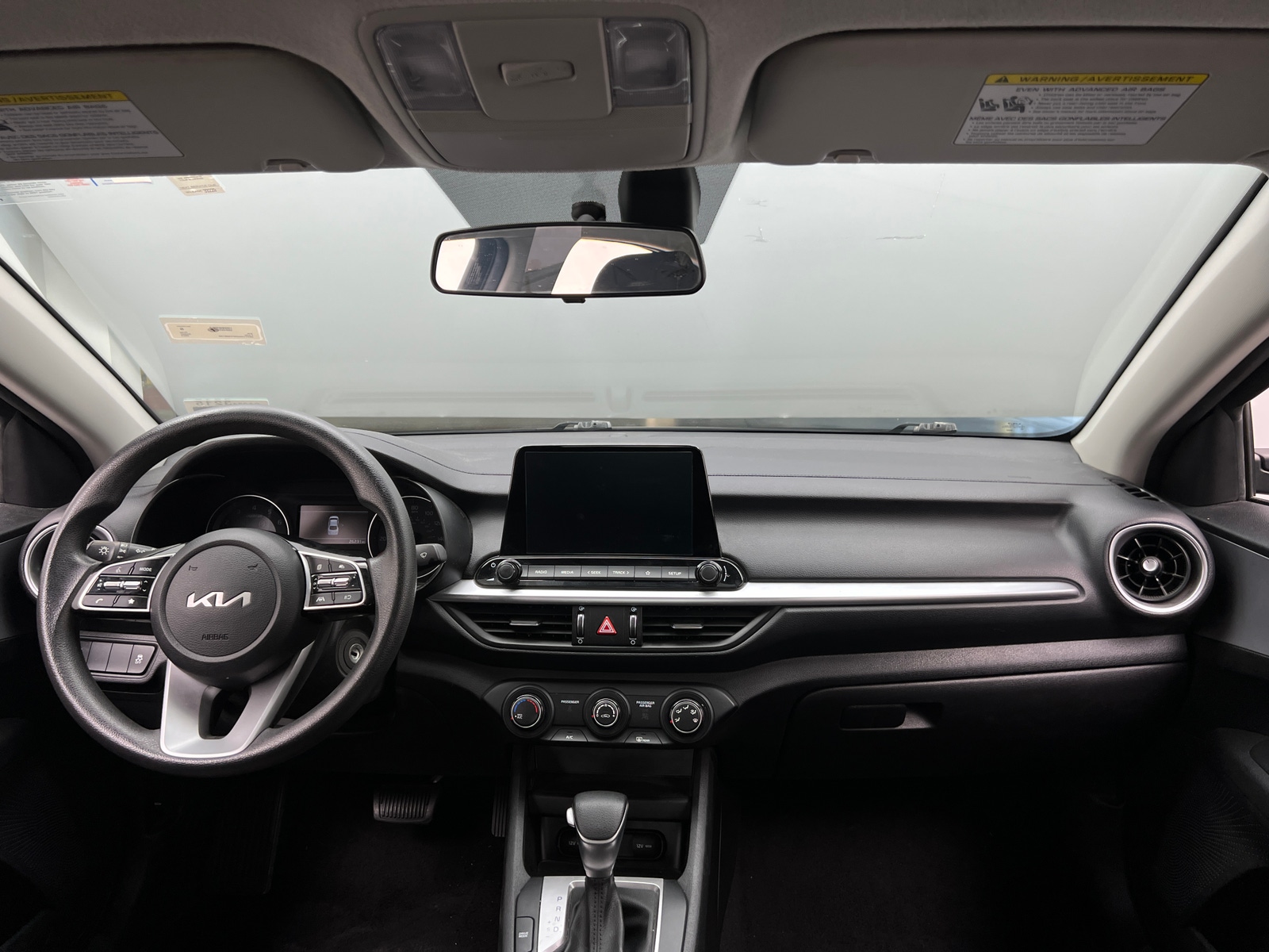 Thumbnail: 2023 Kia Forte - 3