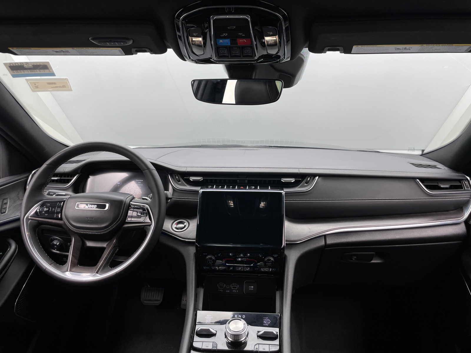 Thumbnail: 2024 Jeep Grand Cherokee L - 2