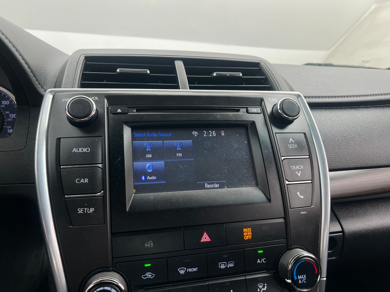Thumbnail: 2016 Toyota Camry - 4