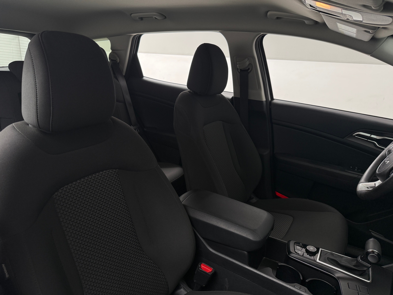 Thumbnail: 2025 Kia Sportage - 2