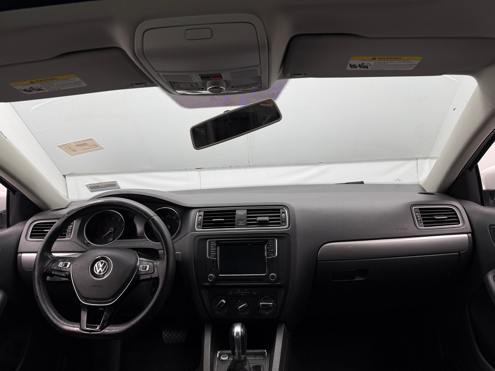 Thumbnail: 2017 Volkswagen Jetta - 2
