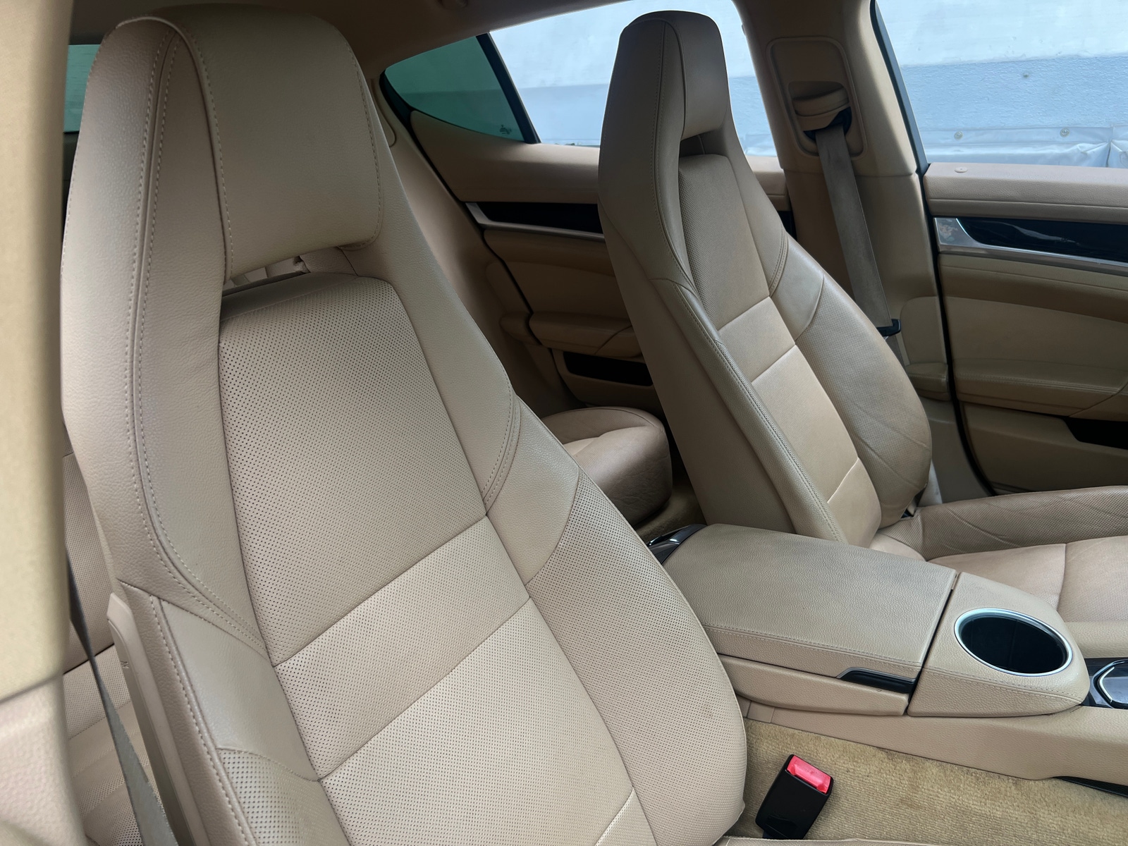 Thumbnail: 2013 Porsche Panamera - 2