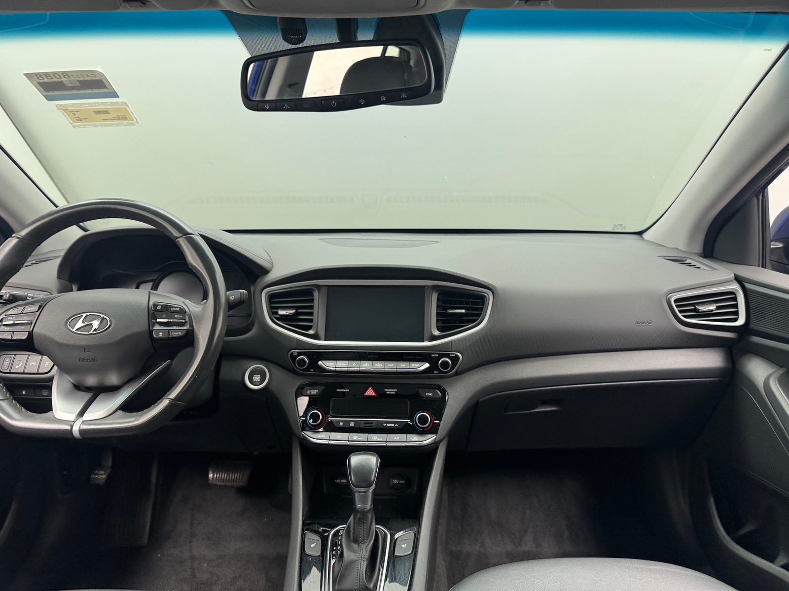 Thumbnail: 2019 Hyundai Ioniq - 2