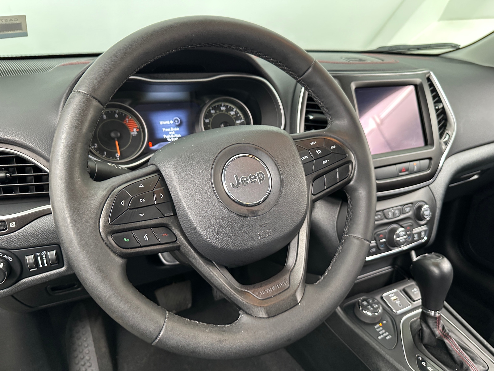 Thumbnail: 2022 Jeep Cherokee - 4