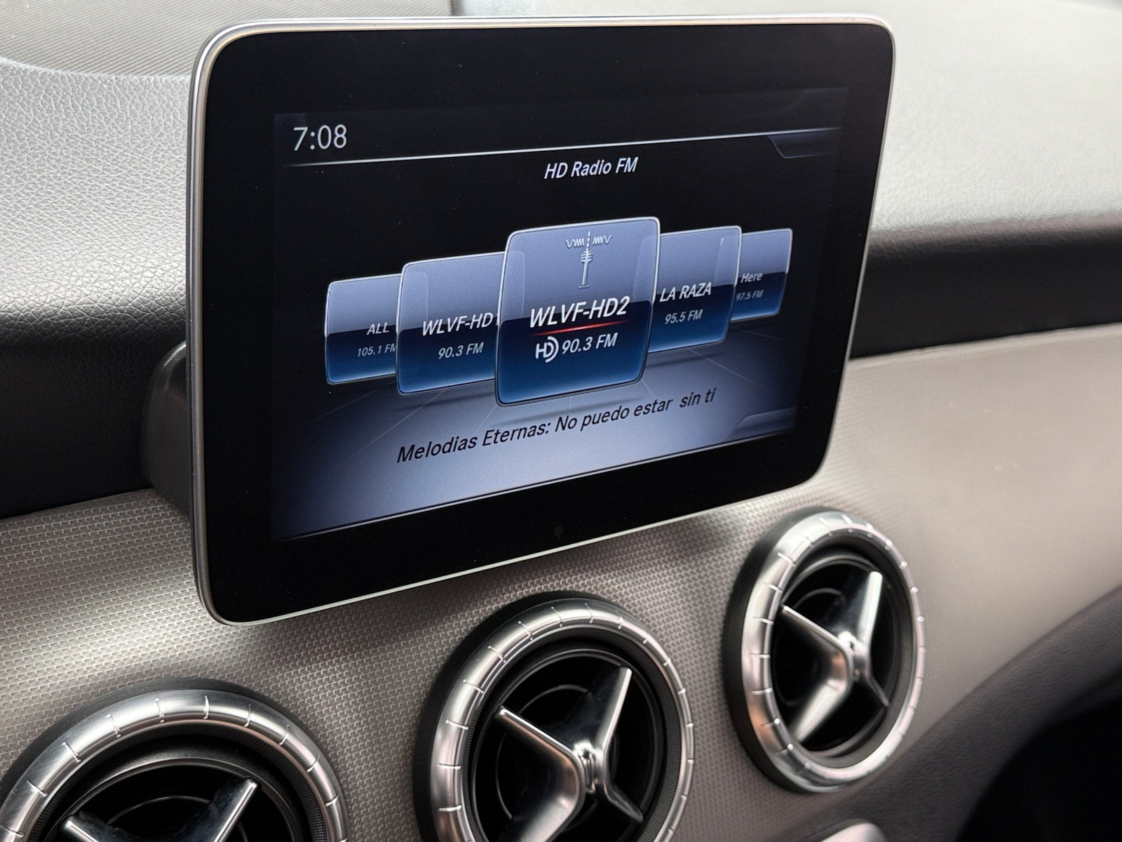 Thumbnail: 2019 Mercedes-Benz CLA - 3