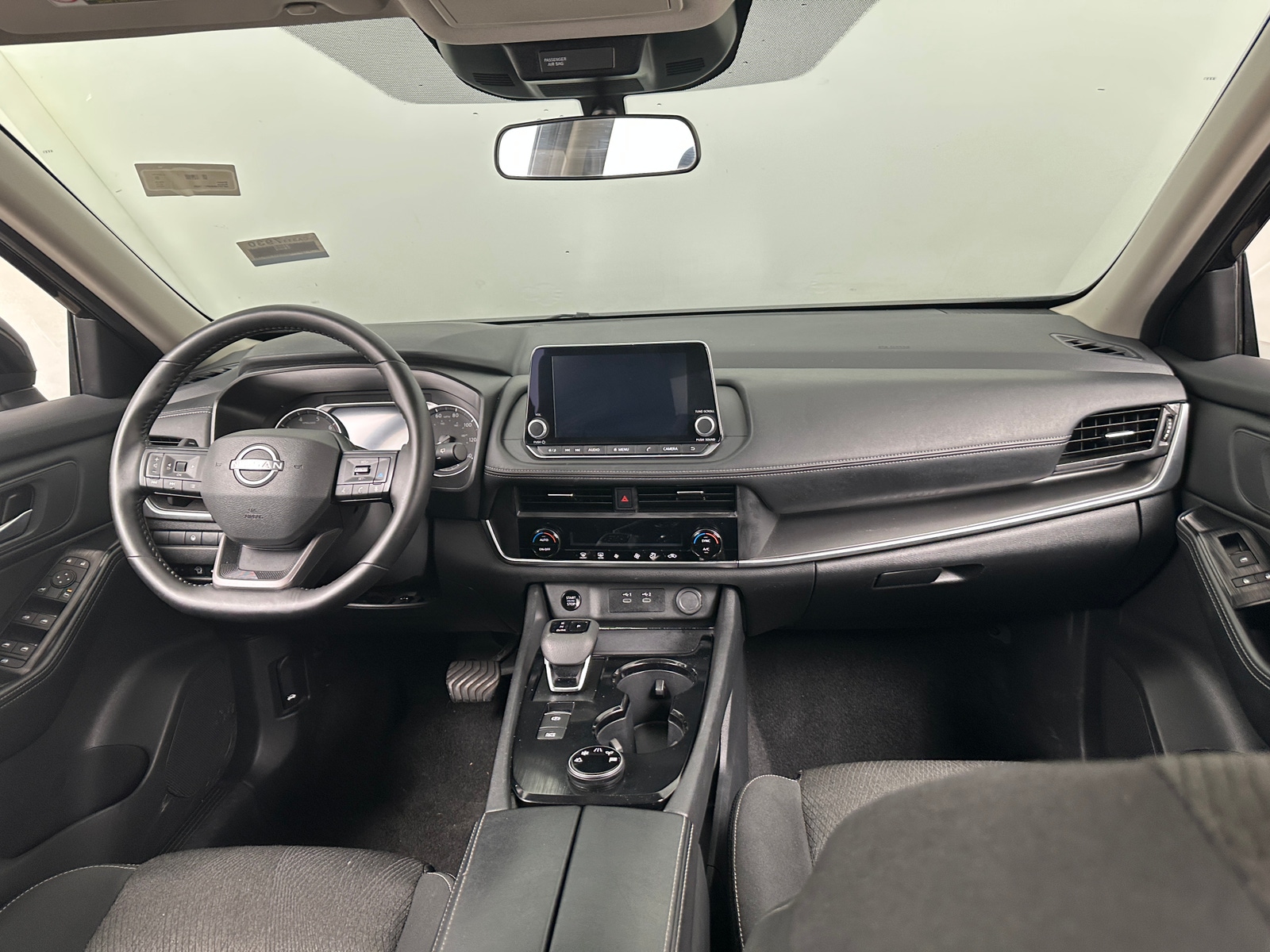 Thumbnail: 2025 Nissan Rogue - 3