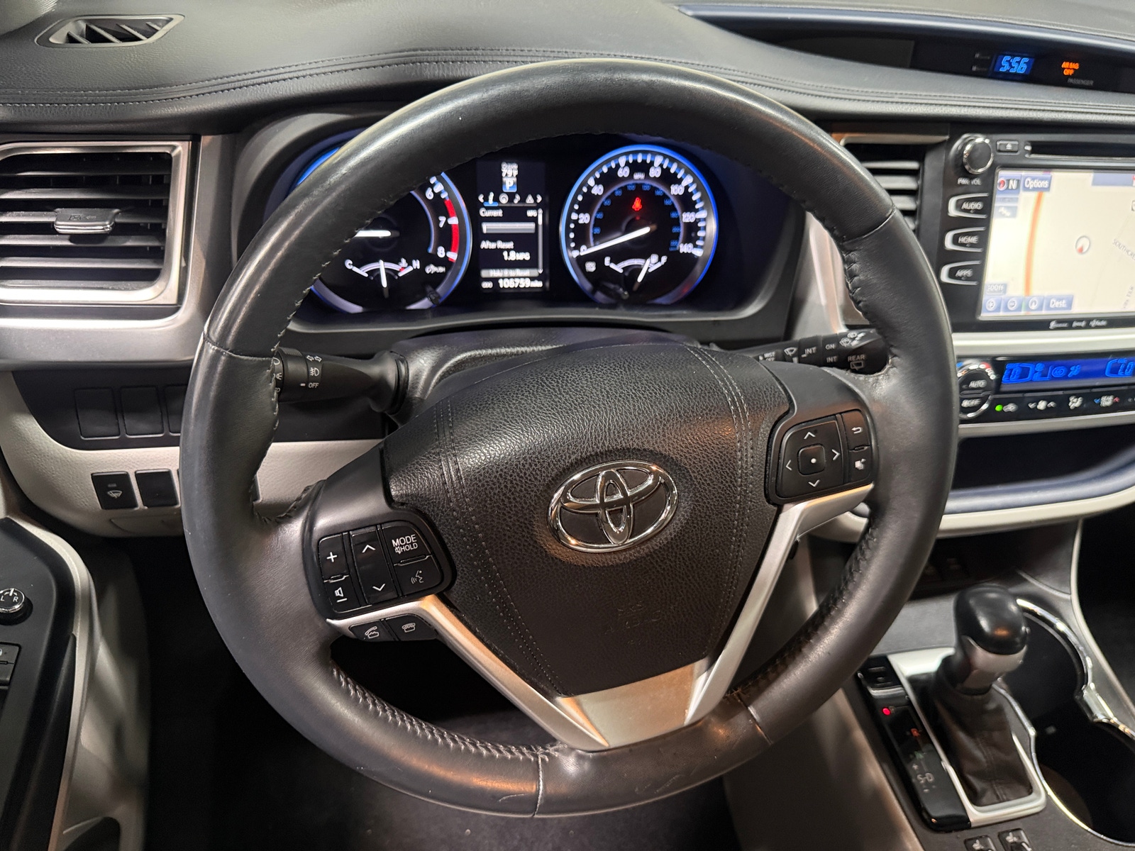 Thumbnail: 2016 Toyota Highlander - 5