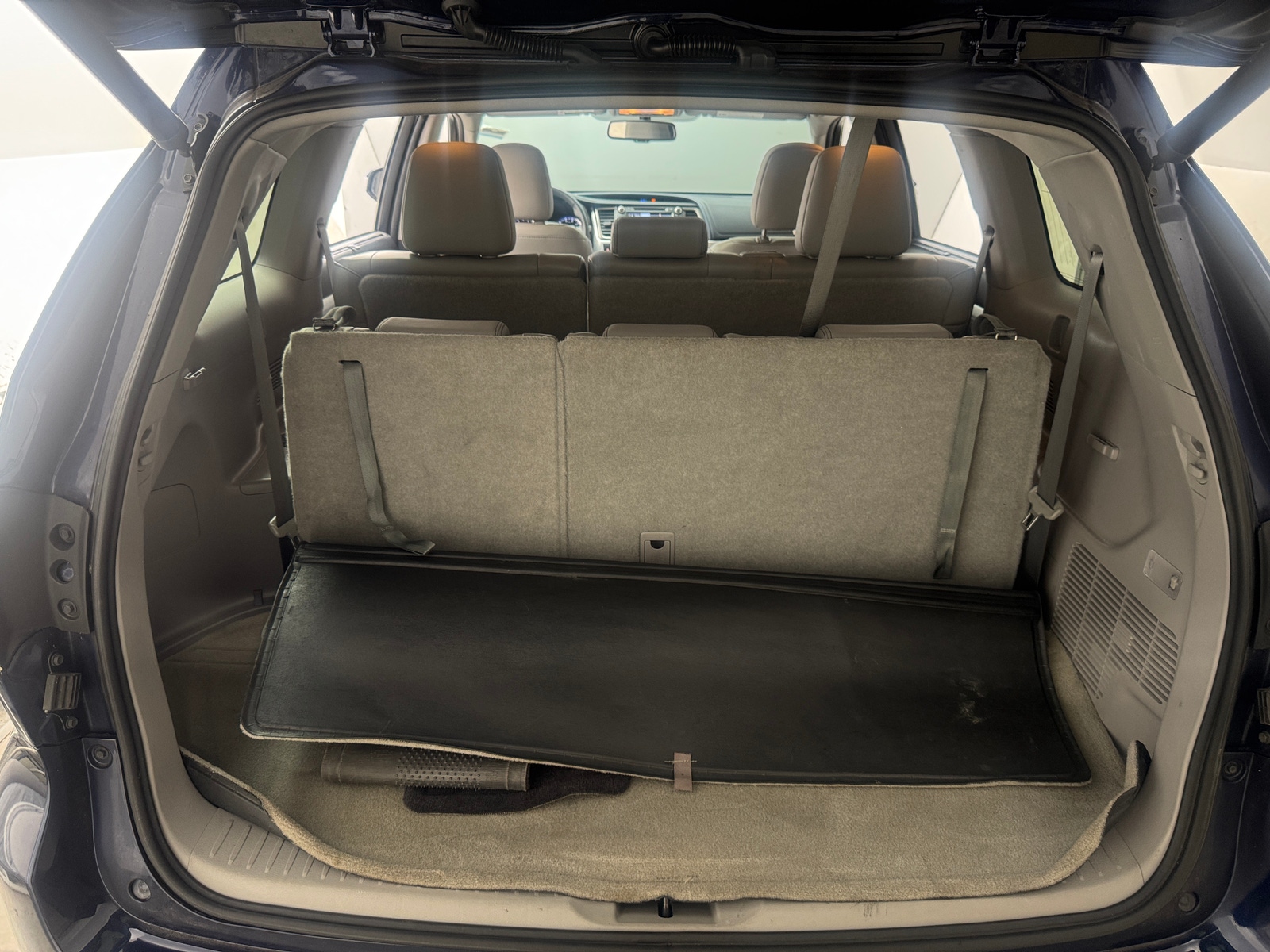 Thumbnail: 2016 Toyota Highlander - 7