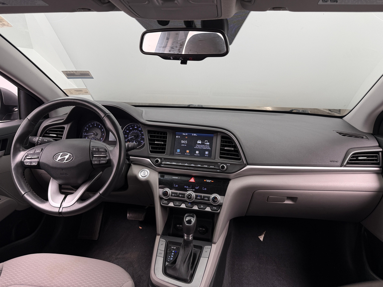 Thumbnail: 2019 Hyundai Elantra - 3