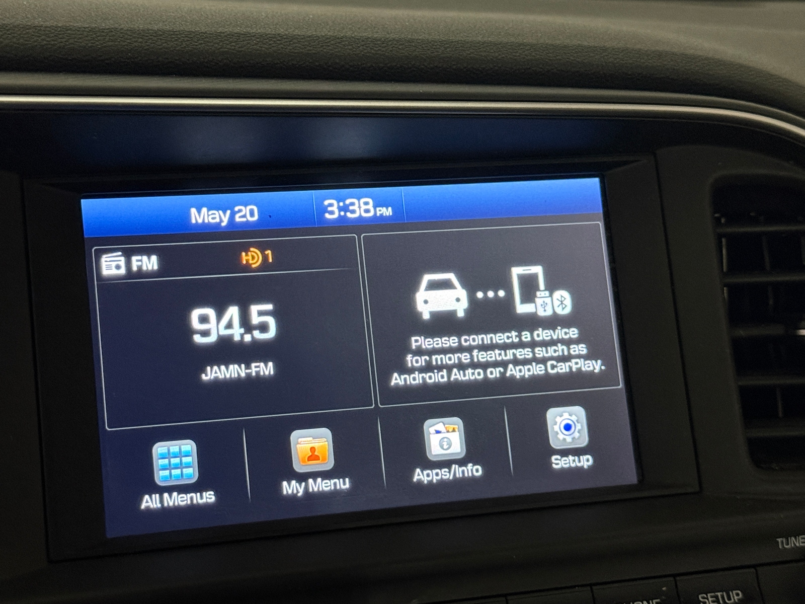 Thumbnail: 2019 Hyundai Elantra - 4