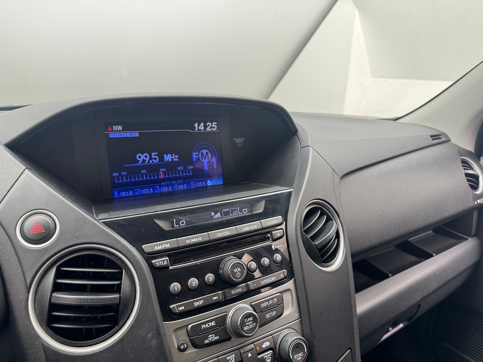 Thumbnail: 2013 Honda Pilot - 3