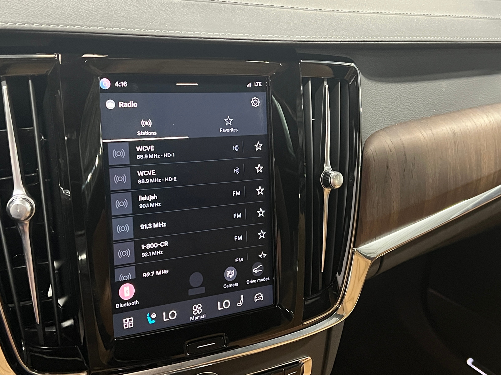 Thumbnail: 2023 Volvo S90 - 3