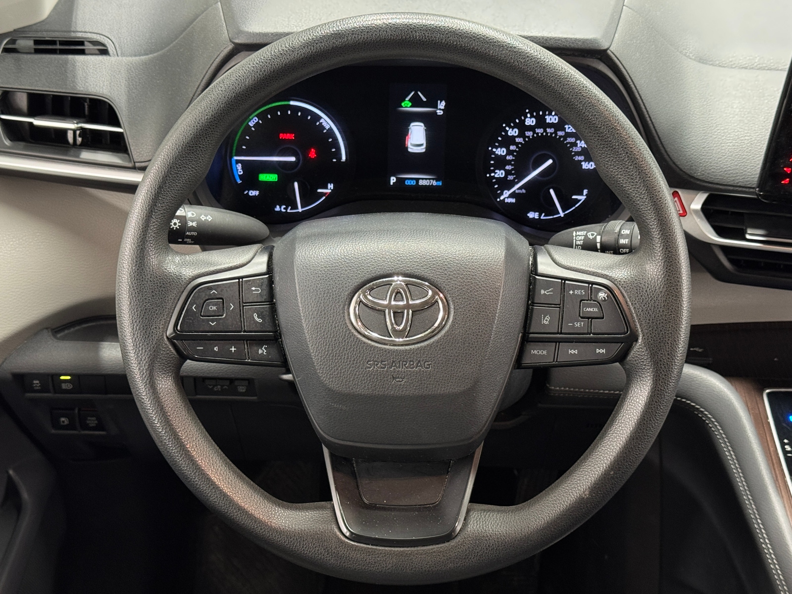 Thumbnail: 2022 Toyota Sienna - 5