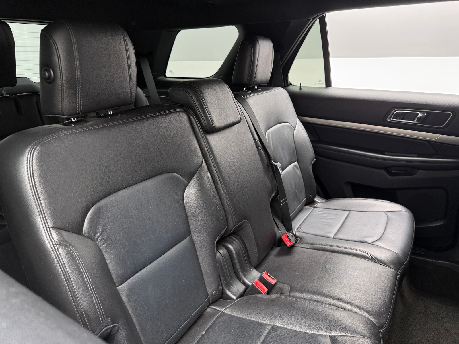 Thumbnail: 2018 Ford Explorer - 6