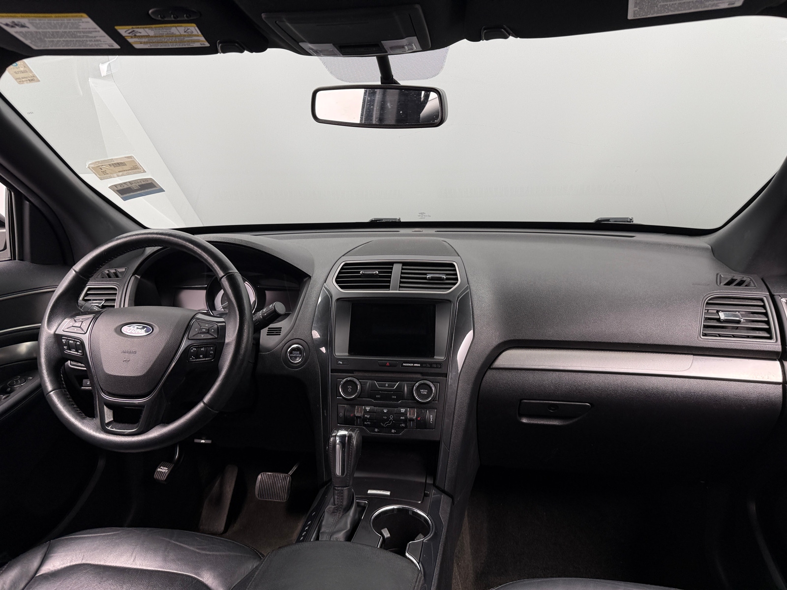 Thumbnail: 2018 Ford Explorer - 3