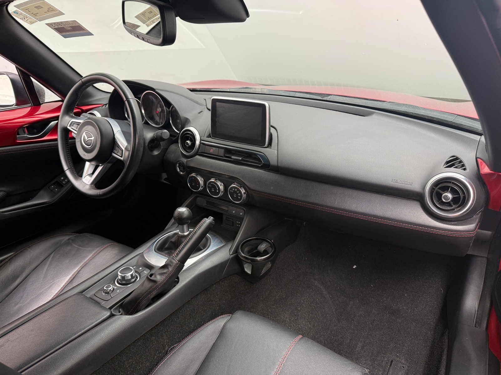 Thumbnail: 2016 Mazda MX-5 Miata - 2