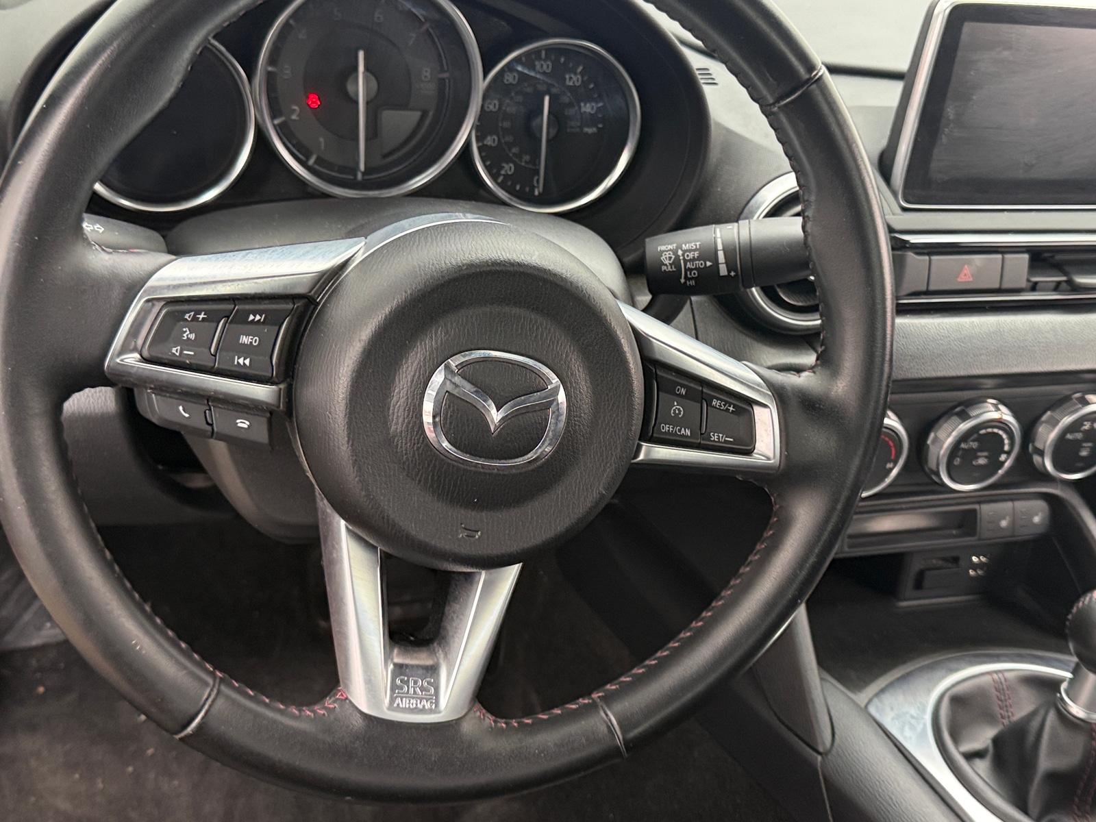 Thumbnail: 2016 Mazda MX-5 Miata - 4