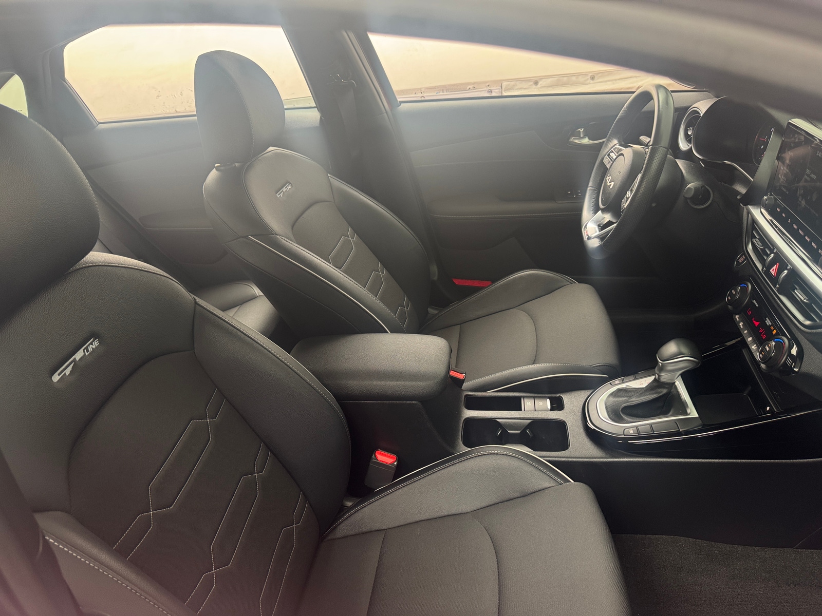 Thumbnail: 2024 Kia Forte - 2