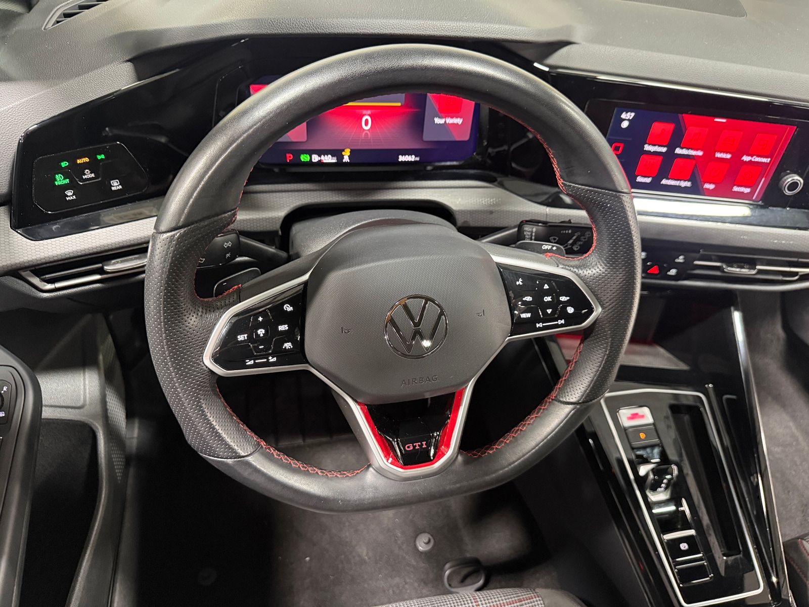 Thumbnail: 2024 Volkswagen Golf - 5