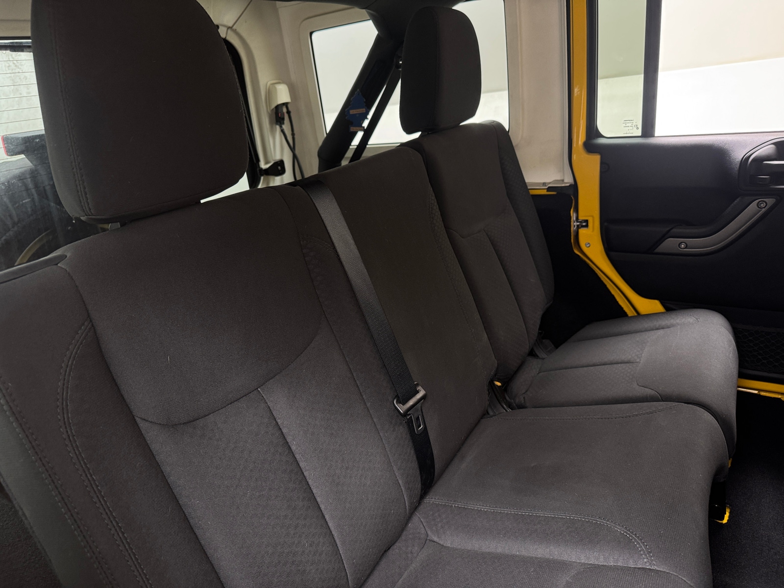 Thumbnail: 2015 Jeep Wrangler - 6