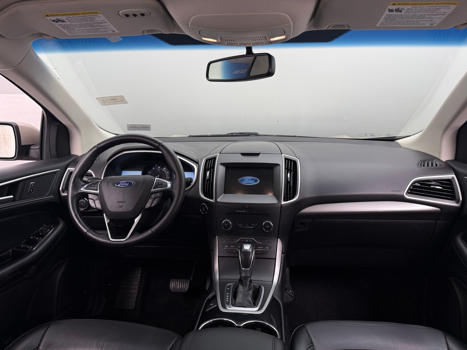 Thumbnail: 2017 Ford Edge - 3