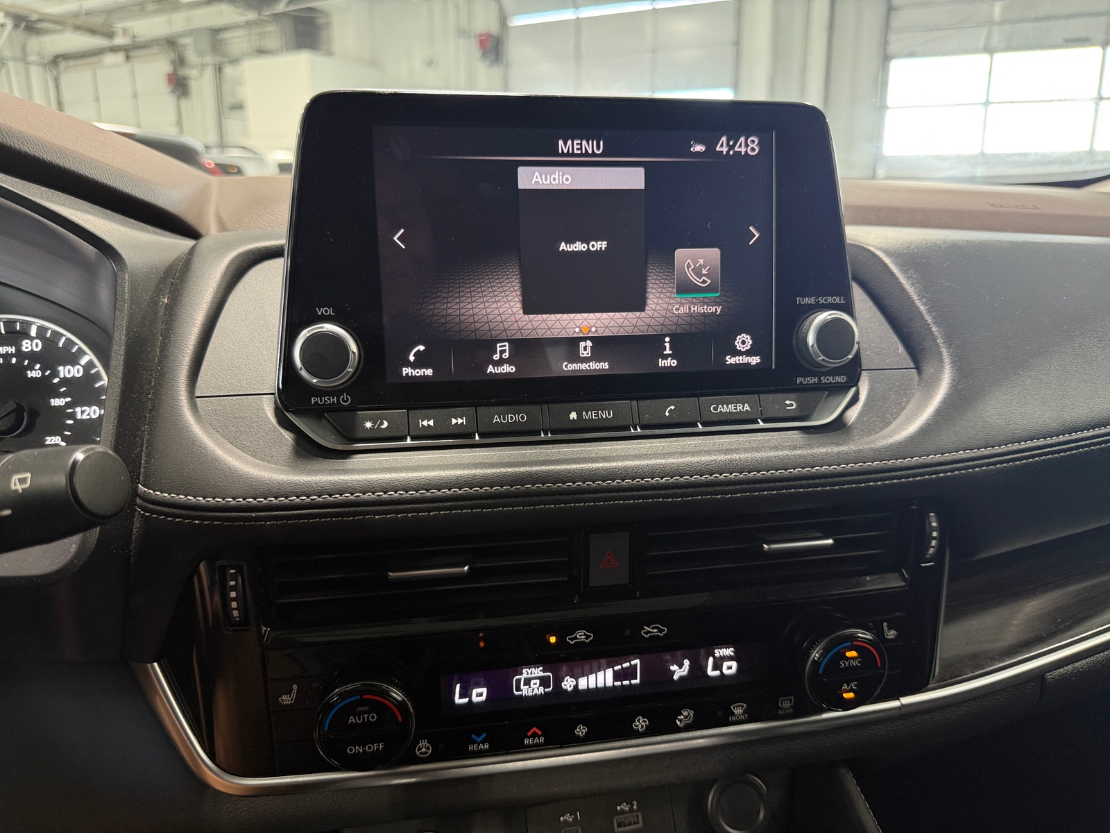 Thumbnail: 2021 Nissan Rogue - 3