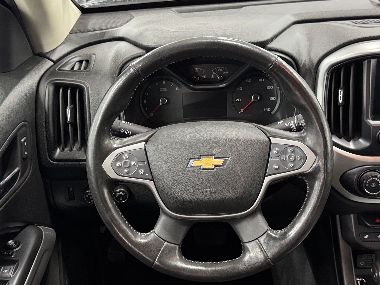 Thumbnail: 2020 Chevrolet Colorado - 5