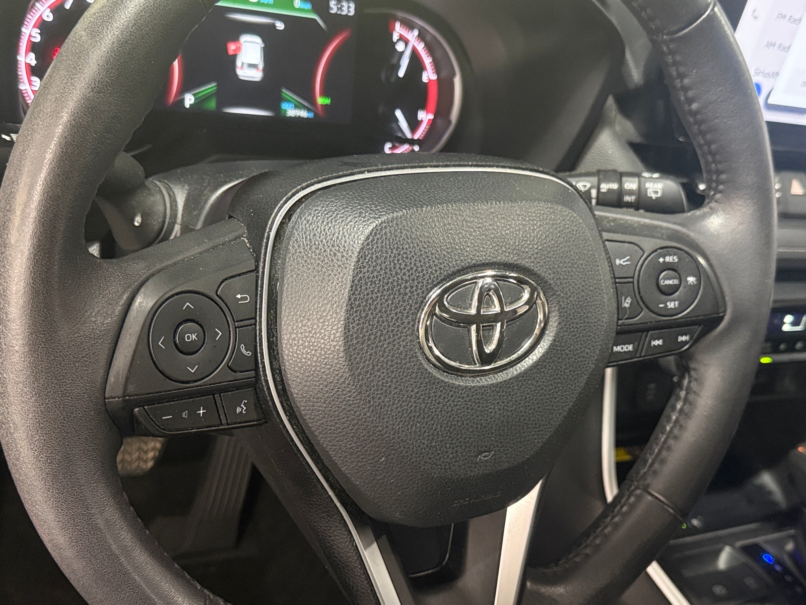 Thumbnail: 2023 Toyota RAV4 - 4