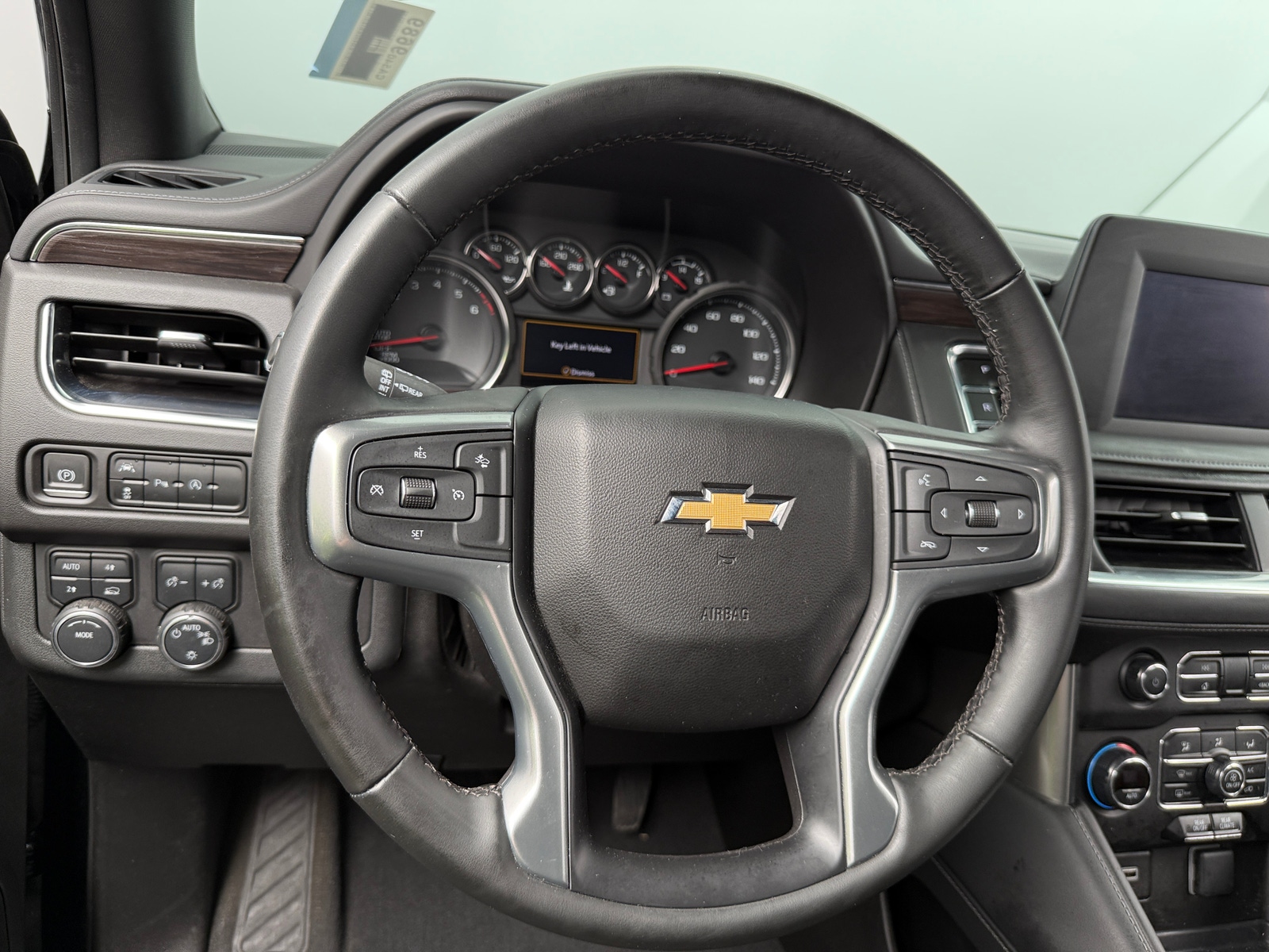 Thumbnail: 2024 Chevrolet Tahoe - 5