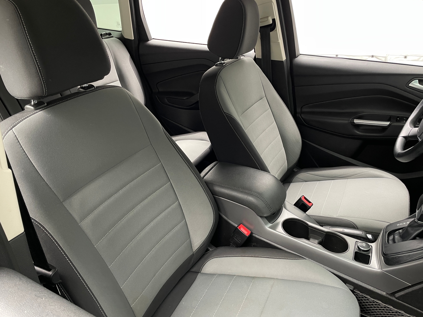 Thumbnail: 2016 Ford Escape - 2