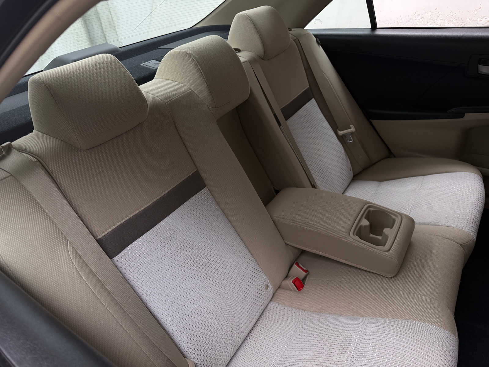 Thumbnail: 2012 Toyota Camry - 6