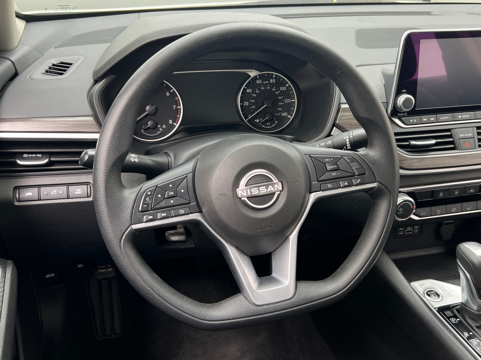 Thumbnail: 2025 Nissan Altima - 5