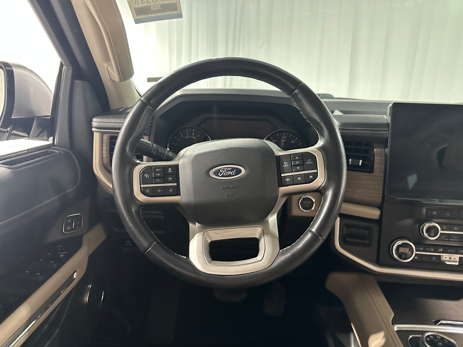 Thumbnail: 2024 Ford Expedition MAX - 4