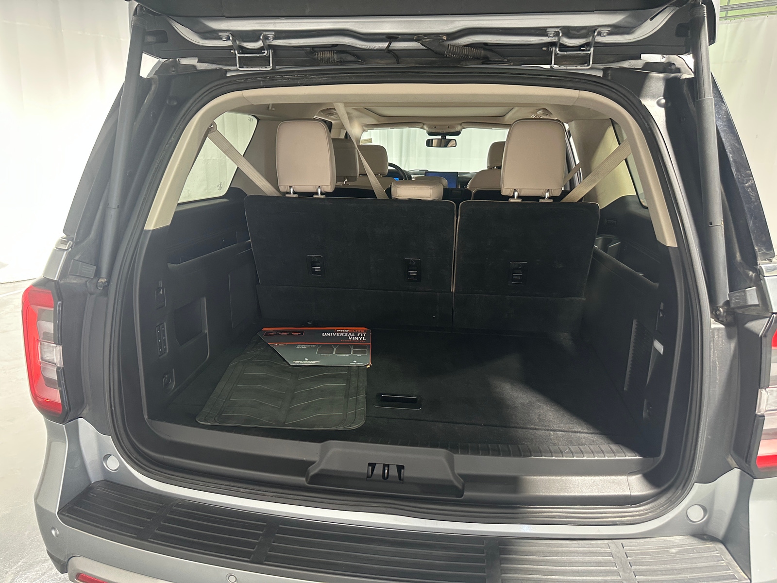 Thumbnail: 2024 Ford Expedition MAX - 6