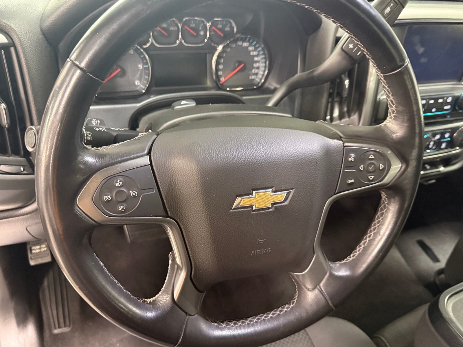Thumbnail: 2018 Chevrolet Silverado 1500 - 5