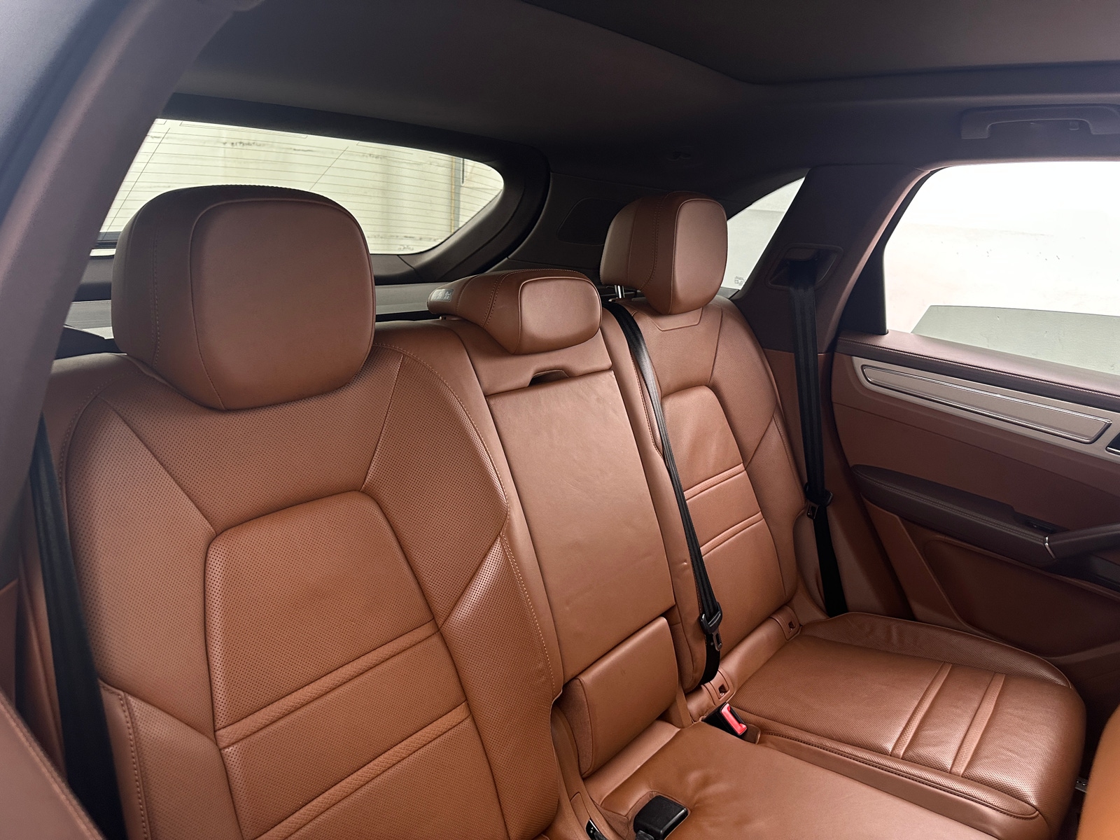 Thumbnail: 2021 Porsche Cayenne - 5