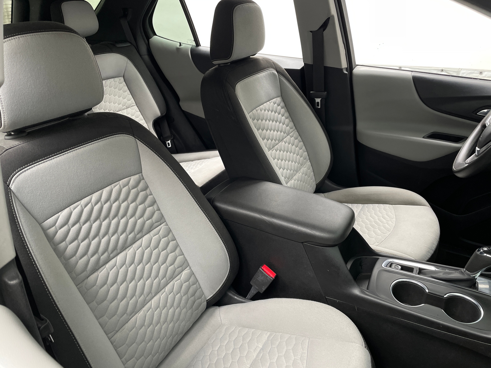 Thumbnail: 2019 Chevrolet Equinox - 2