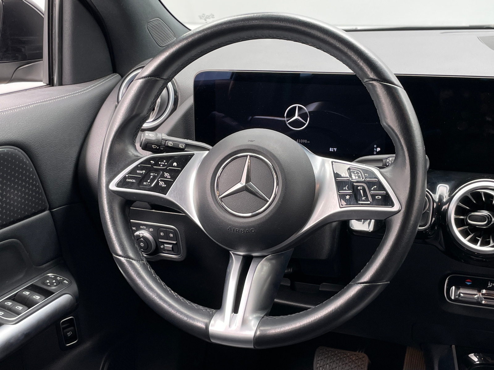 Thumbnail: 2025 Mercedes-Benz GLA - 4