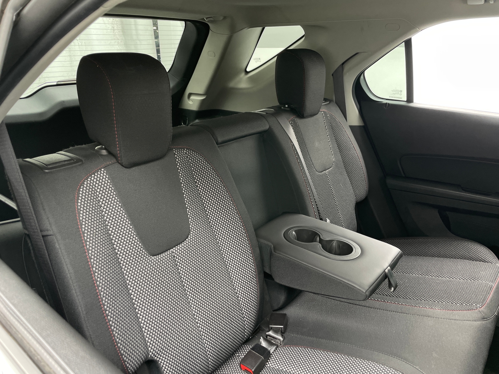 Thumbnail: 2017 Chevrolet Equinox - 6