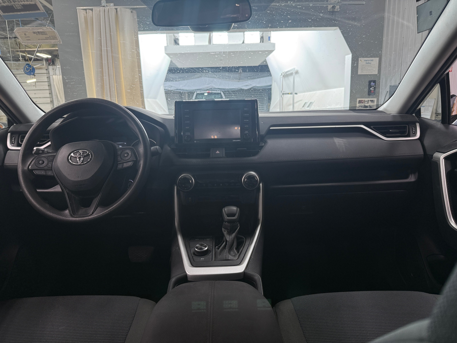 Thumbnail: 2022 Toyota RAV4 - 3